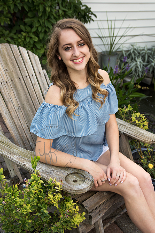 Cincinnati Ohio Photographer Photography Portraits Pictures Senior Athlete Business Dance Family Couple Kids