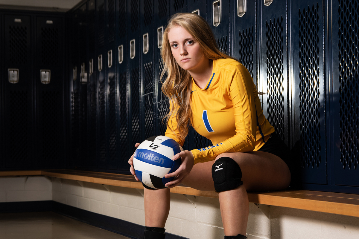 Cincinnati Ohio Photographer Photography Portraits Pictures Senior Athlete Volleyball