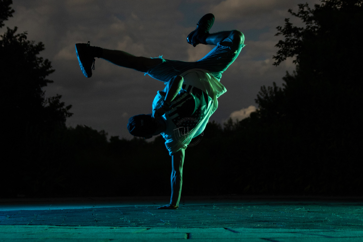 Cincinnati Ohio Photographer Photography Portraits Pictures Senior Athlete Dance