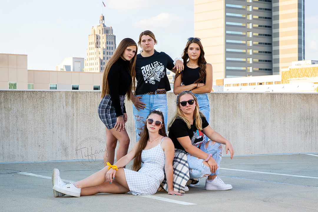 Cincinnati Ohio Photographer Photography Portraits Pictures Senior