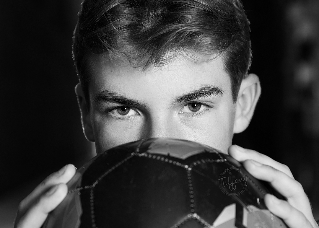 Cincinnati Ohio Photographer Photography Portraits Pictures Senior Athlete Soccer