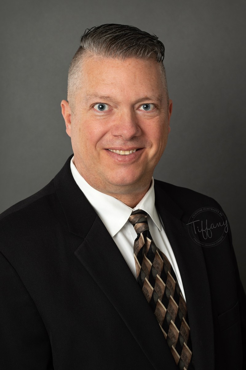 Cincinnati Ohio Photographer Photography Portraits Pictures Business Headshot