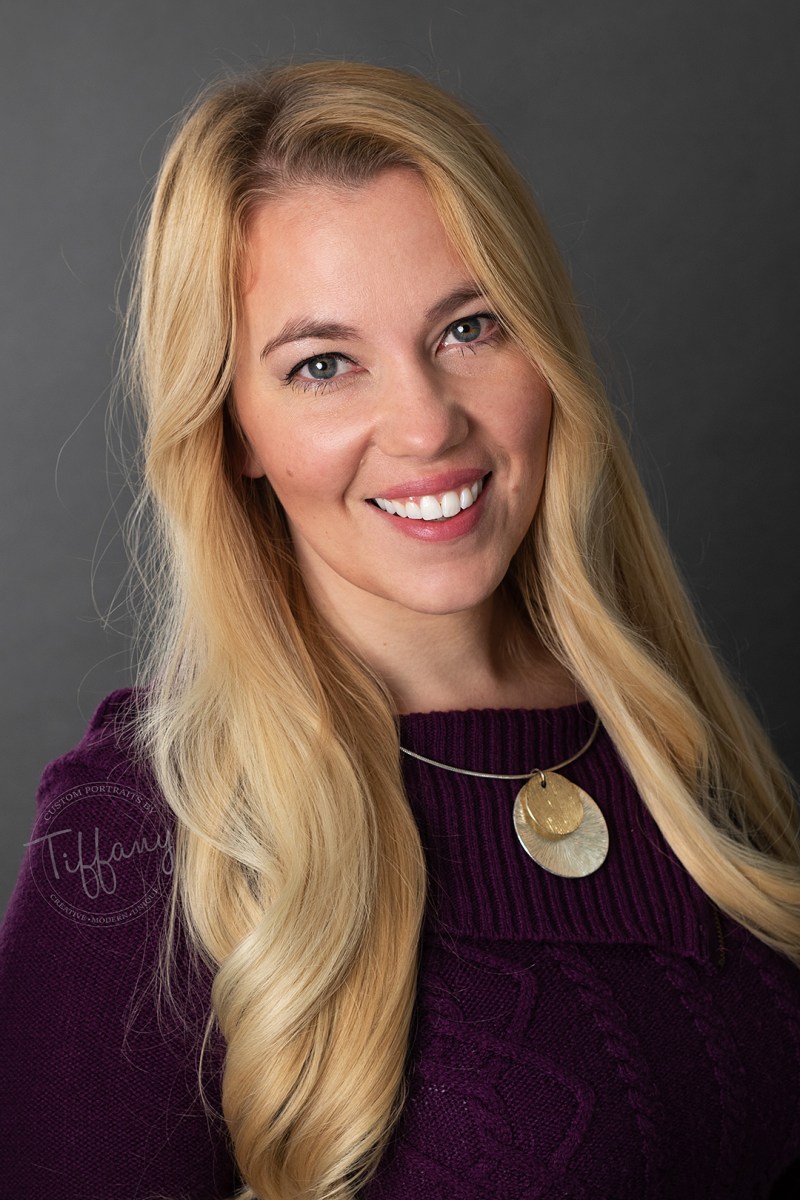 Cincinnati Ohio Photographer Photography Portraits Pictures Business Headshot