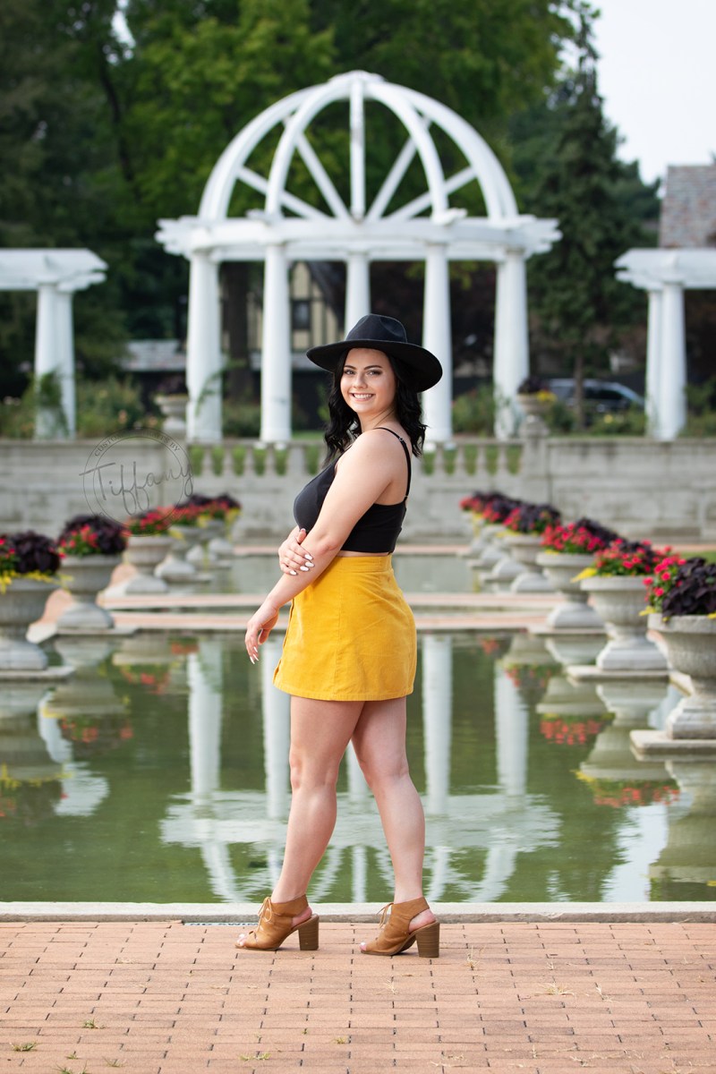 Cincinnati Ohio Photographer Photography Portraits Pictures Senior