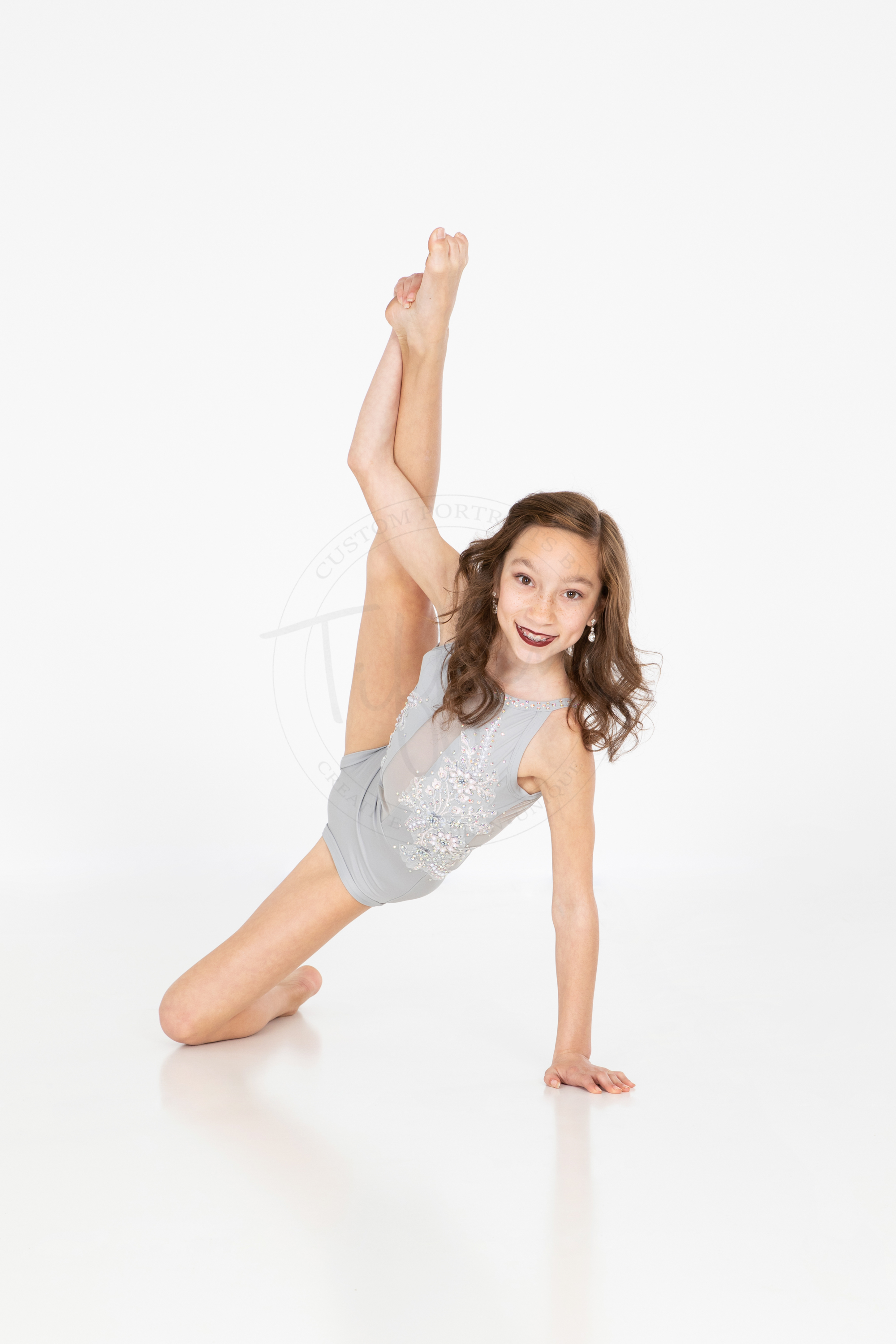 Cincinnati Ohio Photographer Photography Portraits Pictures Athlete Dancer Dance Studio