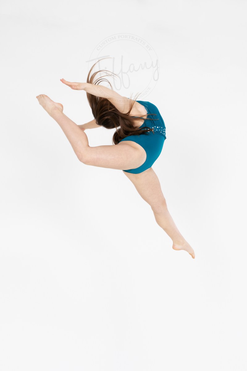 Cincinnati Ohio Photographer Photography Portraits Pictures Athlete Dancer Dance Studio