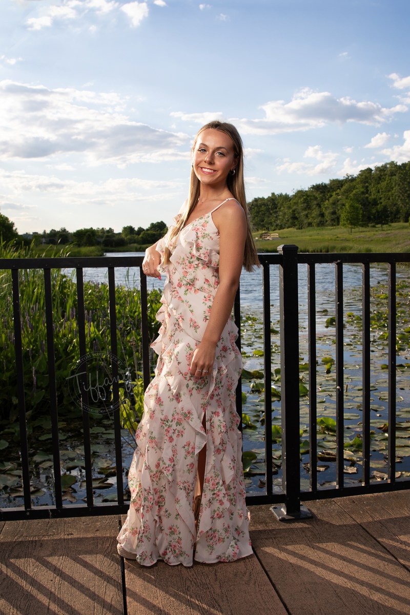 Cincinnati Ohio Photographer Photography Portraits Pictures Senior