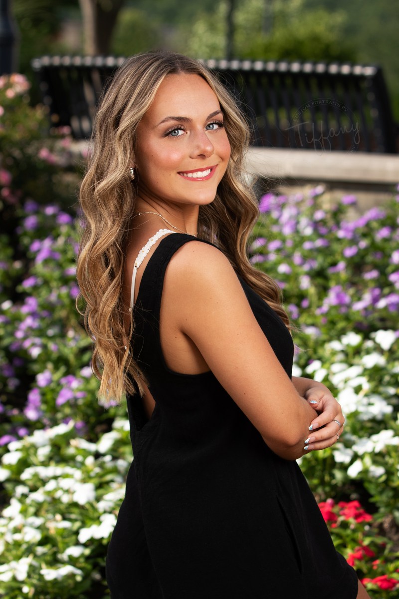 Cincinnati Ohio Photographer Photography Portraits Pictures Senior