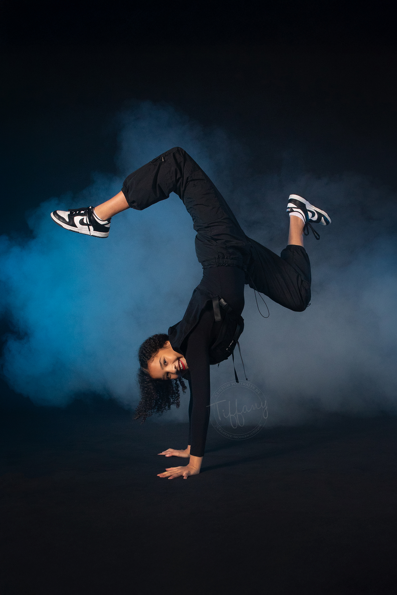 Cincinnati Ohio Sports Senior Photographer Photography Portraits Pictures Athlete Dancer Dance Studio Hip Hop